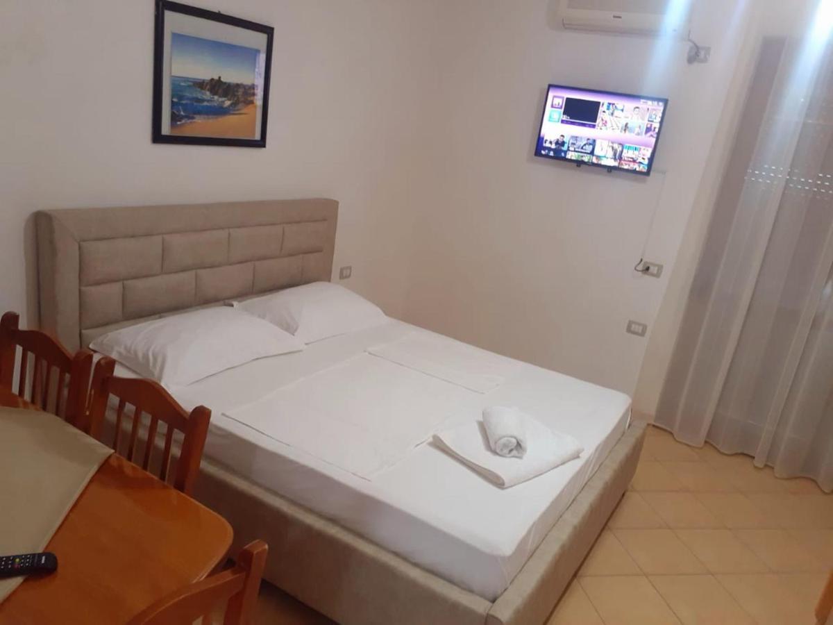 Pararse ApartmentsVlorë エクステリア 写真