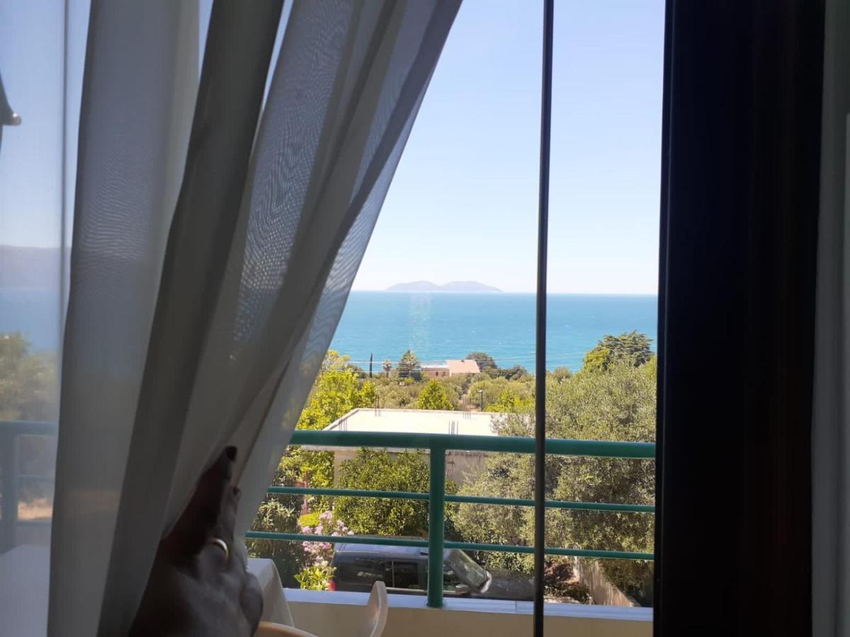 Pararse ApartmentsVlorë エクステリア 写真