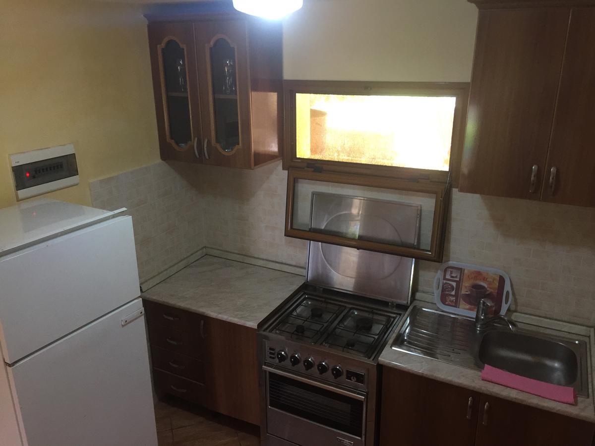 Pararse ApartmentsVlorë エクステリア 写真